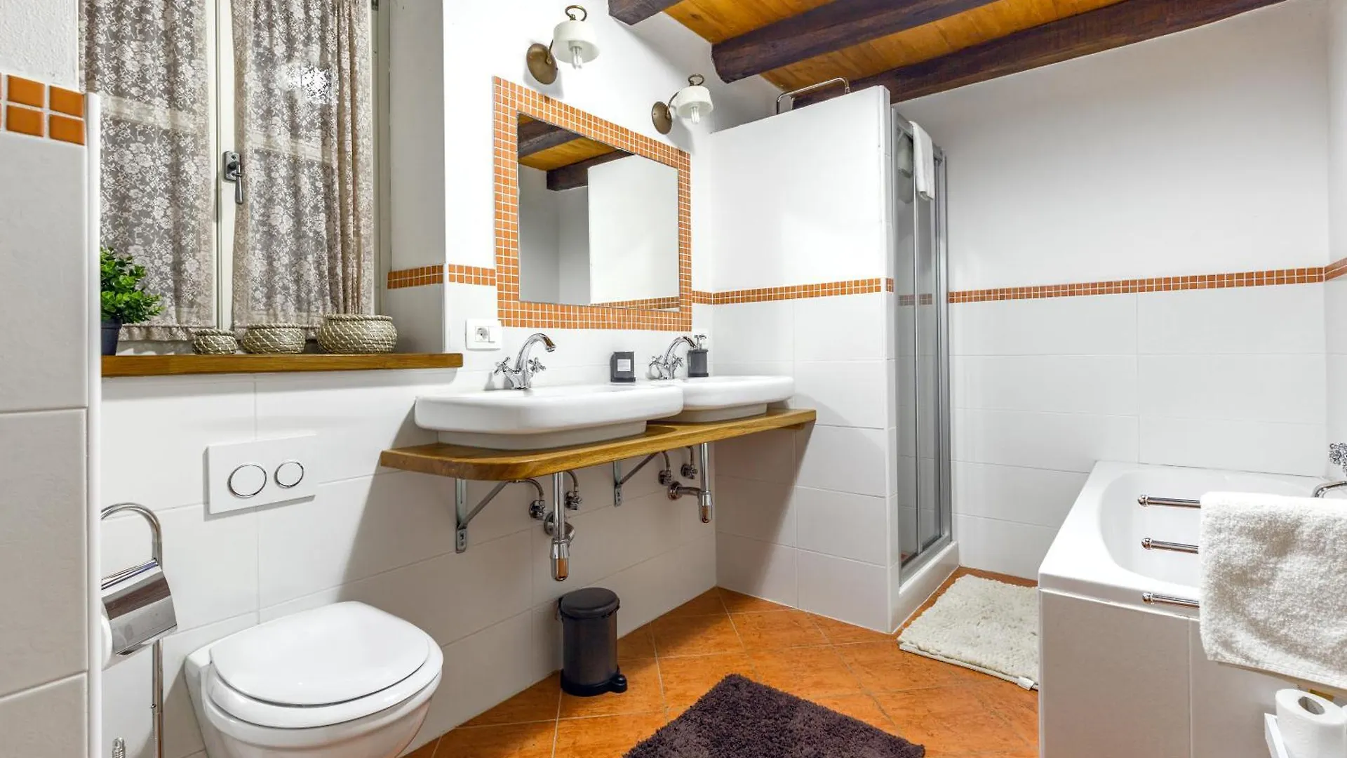 Villa Farfalla Zuzici