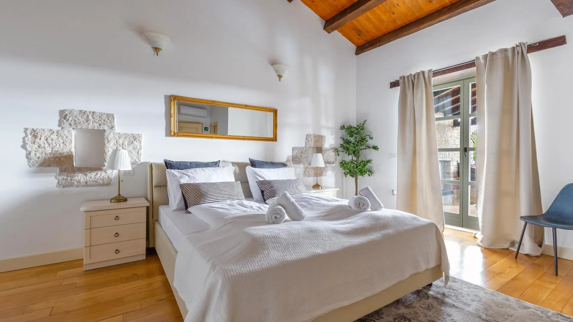 Villa Farfalla Zuzici