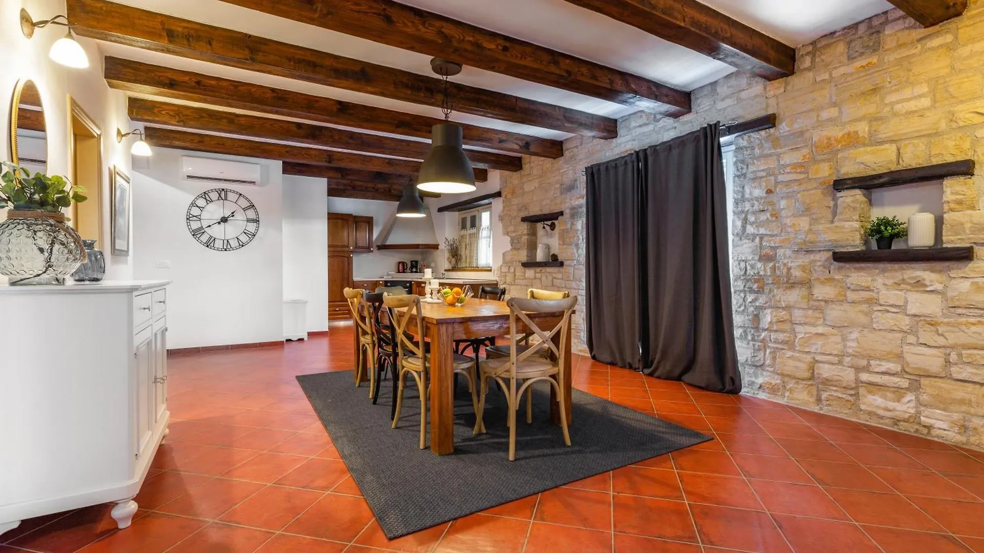 Villa Farfalla Zuzici 0*,  كرواتيا